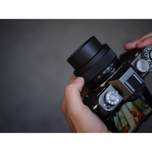 FUJINON XC 13-33mm f/3.5-6.3 OIS Lens