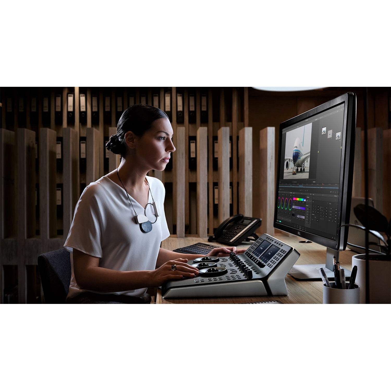 Blackmagic Design DaVinci Resolve Studio (Activation Card)