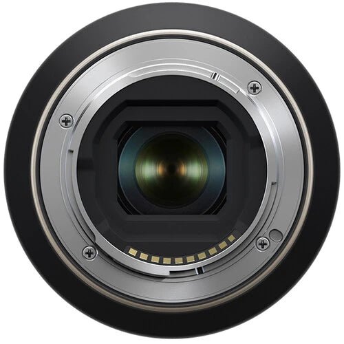 Tamron 18-300mm f/3.5-6.3 Di III-A VC VXD