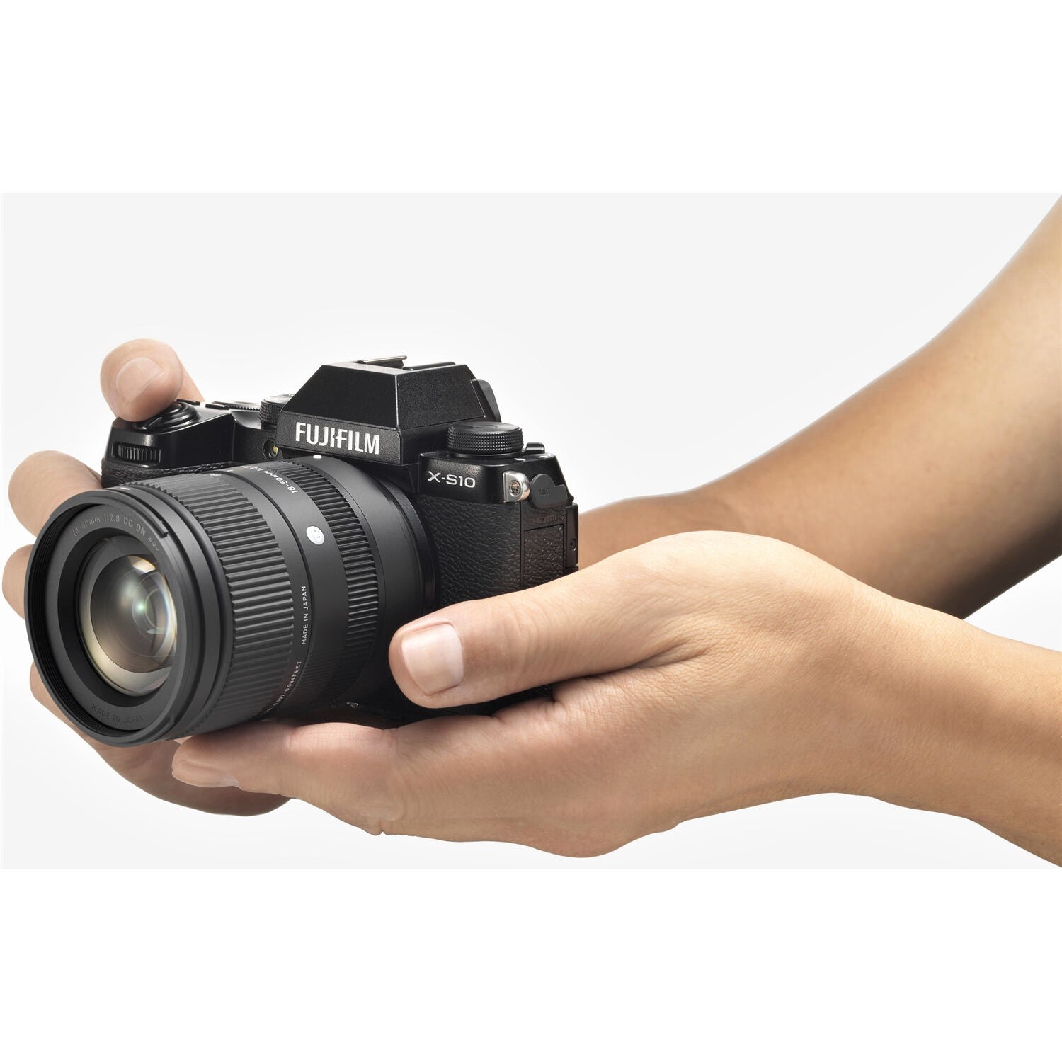 Sigma 18-50mm F2.8 DC DN Contemporary Review
