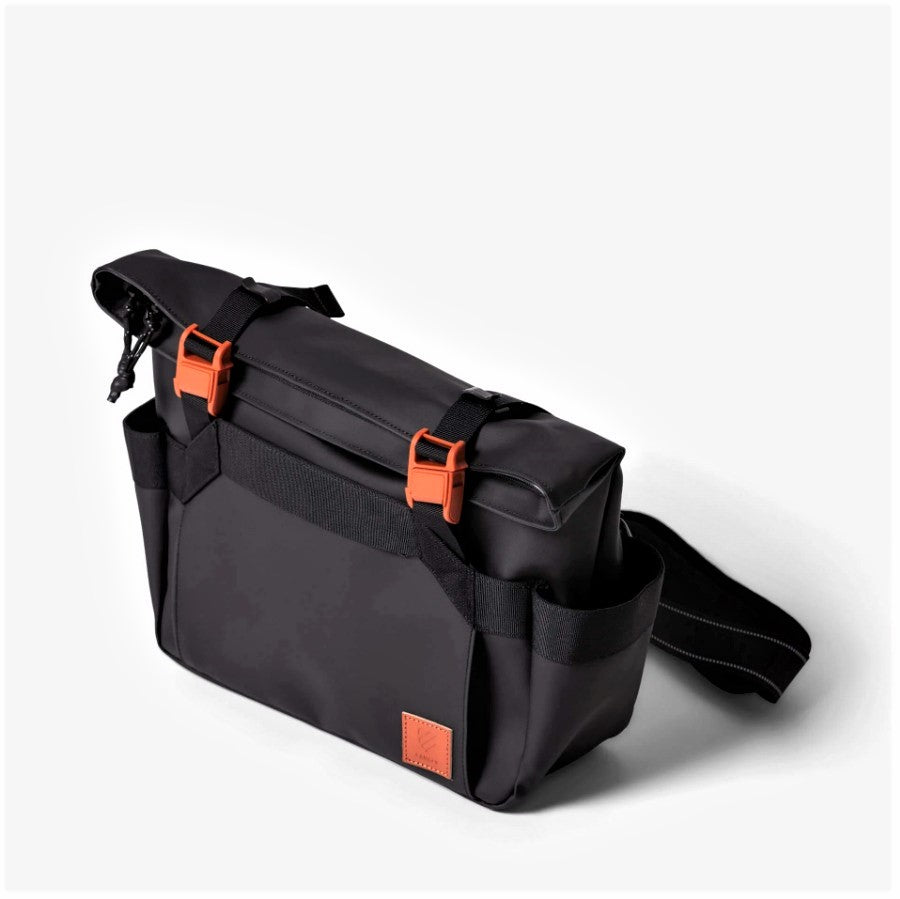 Langly Bravo Shoulder Bag (Clay)