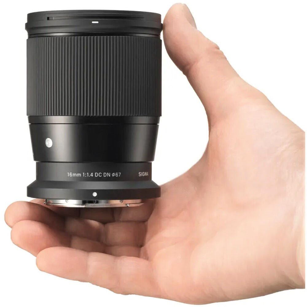 Sigma 16mm F1.4 DC DN Contemporary Lens